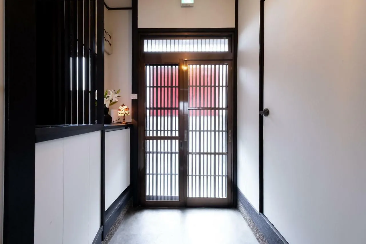 Kyoto Kamon Retro Na Hotel Japan